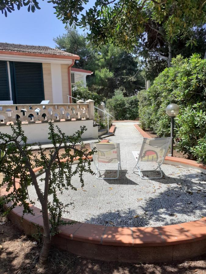 Villetta Dei Fiori, Vicino Spiaggia Di Punta Pizzo Gallipoli Exterior foto